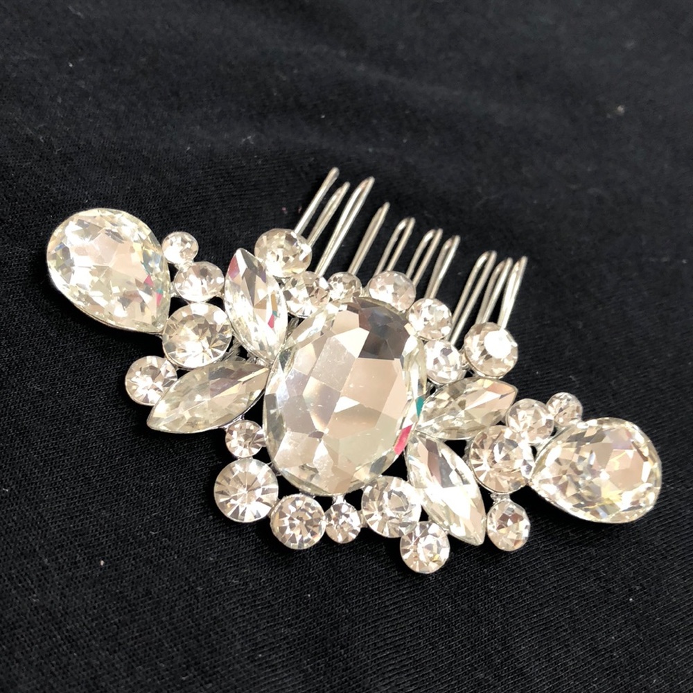 Crystal and Silver Hairpiece